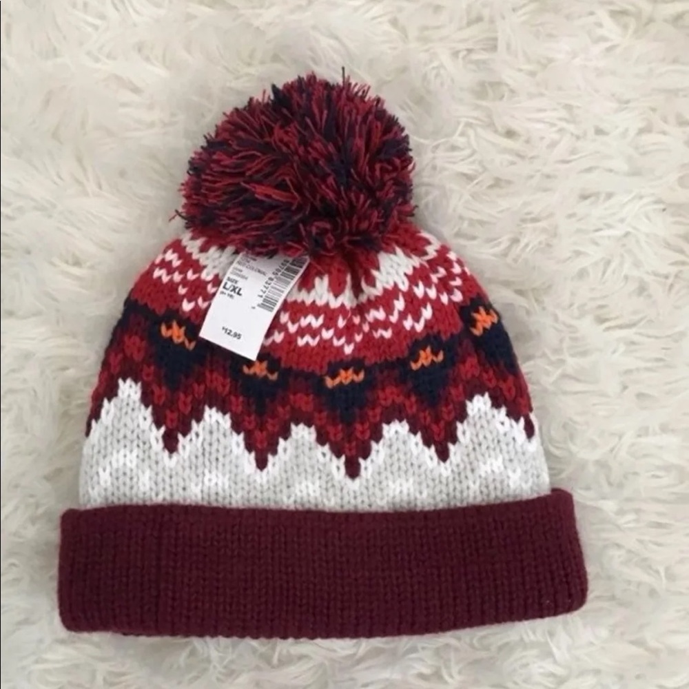 ~NEW~ Winter Hat Pom Pom Beanie